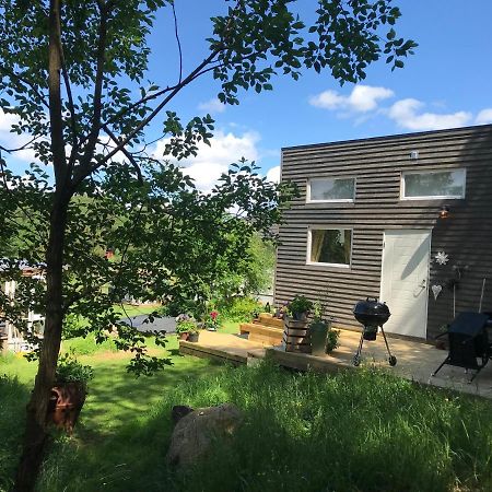 15 Min Fran Ullared! Ny Stuga Med Hoeg Standard! Alvsered Exterior photo